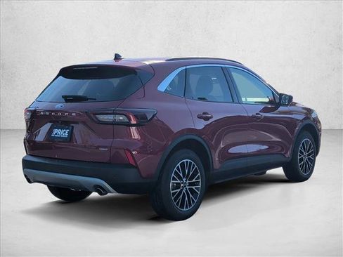 Used 2024 Ford Escape SE FWD image 5