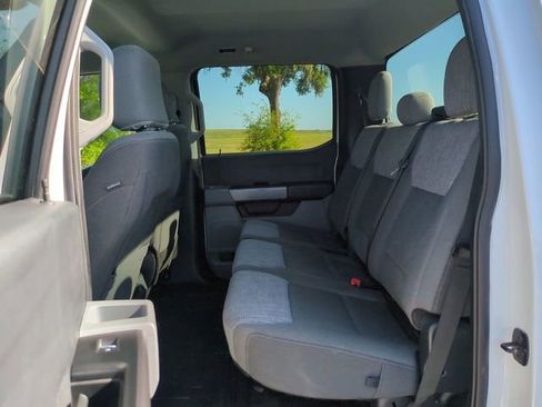 Certified 2025 Ford F250 XLT AWD/4WD image 15