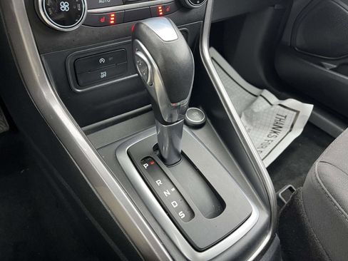 Used 2021 Ford EcoSport SE image 24