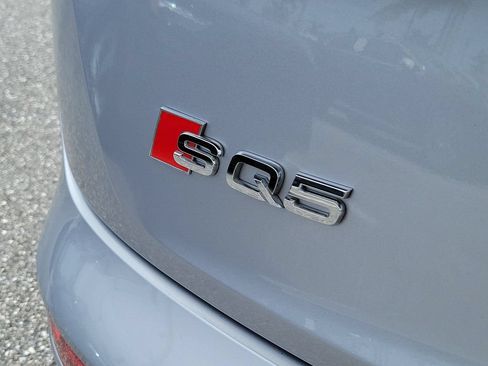 Certified 2023 Audi SQ5 Premium Plus w/ Premium Plus Package AWD/4WD image 5
