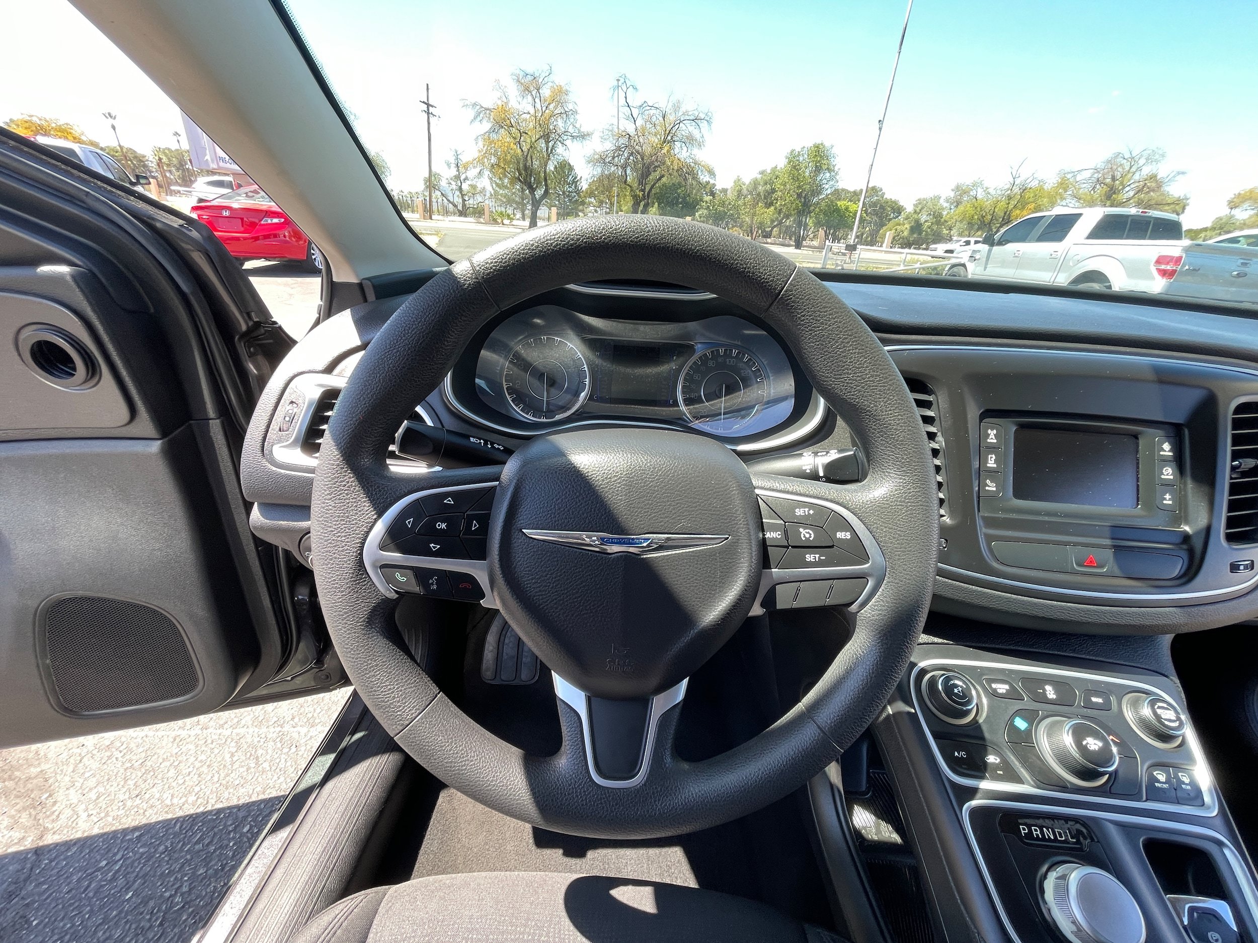 Used 2016 Chrysler 200 Limited FWD image 16