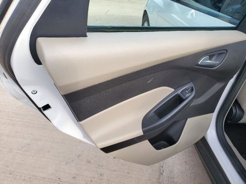 Used 2017 Ford Focus SE image 13