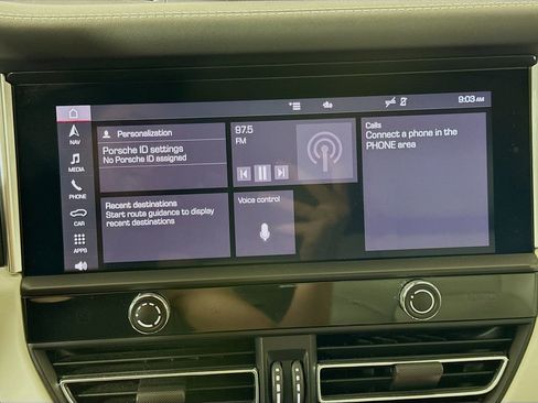 Used 2022 Porsche Macan GTS image 15