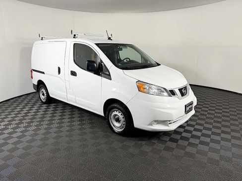 Used 2020 Nissan NV200 S w/ Back Door Glass Package image 5