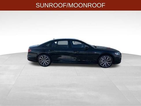 Used 2022 Audi A8 L 3.0T image 8