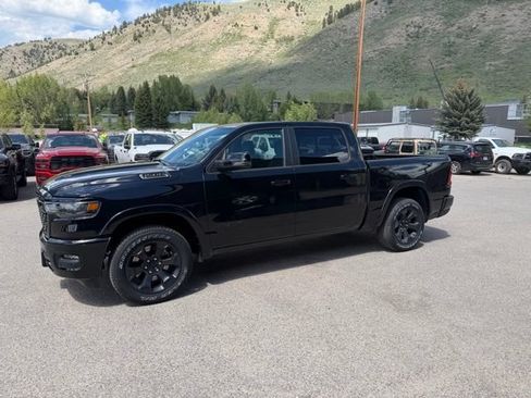New 2026 RAM 1500 Big Horn w/ Night Edition AWD/4WD image 18