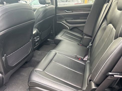 Certified 2022 Jeep Grand Cherokee L Limited image 6