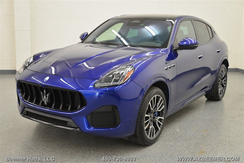 Used 2023 Maserati Grecale Modena AWD/4WD image 2