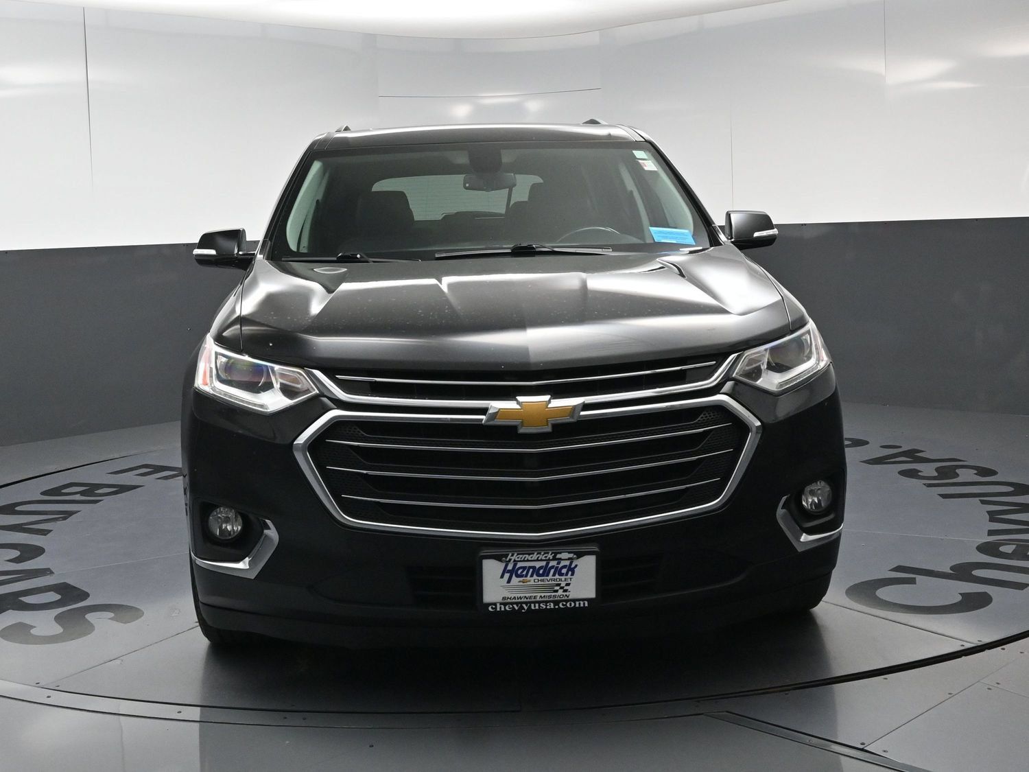 Used 2019 Chevrolet Traverse LT w/ LT Premium Package AWD/4WD image 3