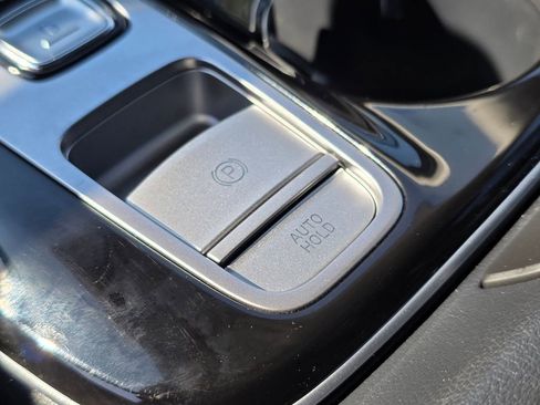 Certified 2024 Hyundai Tucson Limited image 36