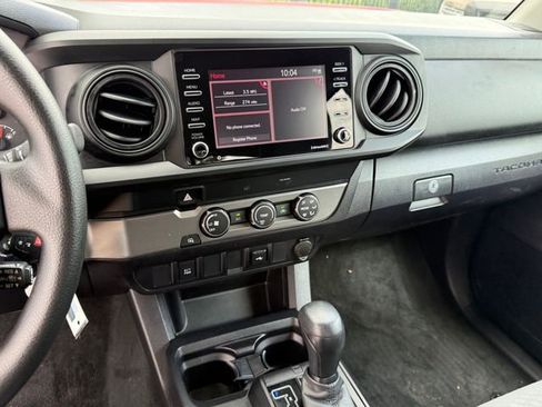 Used 2022 Toyota Tacoma SR w/ SR Convenience Package RWD image 19