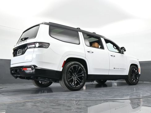 Used 2024 Jeep Grand Wagoneer Series III w/ Quick Order Packagew 28T image 85