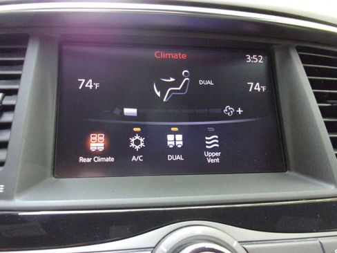 Used 2018 Nissan Armada Platinum w/ Captain Seat Package image 28