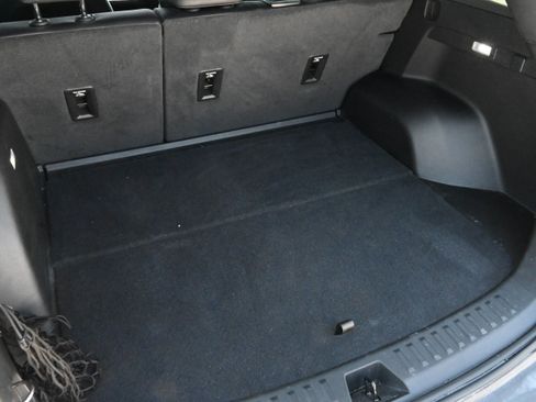 Used 2025 Chevrolet Equinox RS w/ Convenience Package III FWD image 32