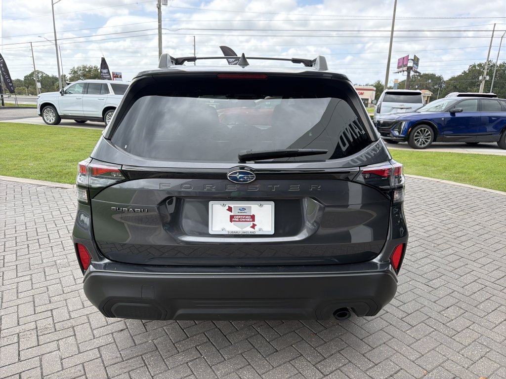 Certified 2025 Subaru Forester Premium AWD/4WD image 4