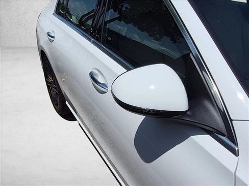Used 2023 Mercedes-Benz C 300 4MATIC Sedan image 21