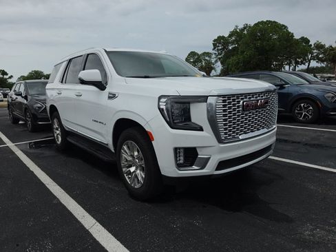 Used 2024 GMC Yukon Denali RWD image 1