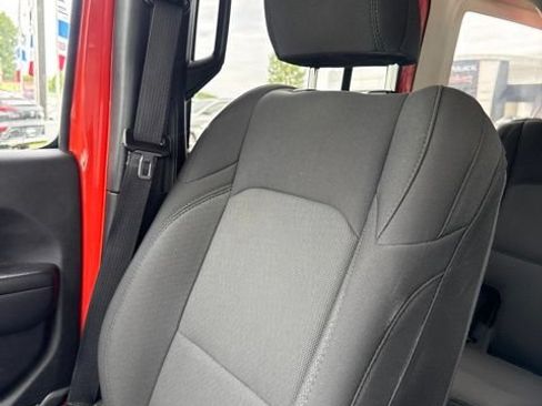 Used 2018 Jeep Wrangler Unlimited Rubicon AWD/4WD image 20