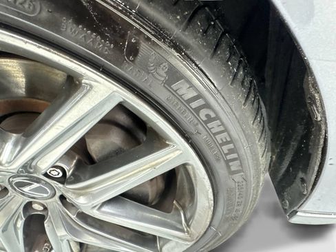 Used 2018 Lexus IS 300 F Sport w/ F Sport Package RWD image 88