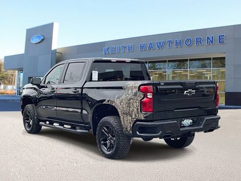 Used 2025 Chevrolet Silverado 1500 Custom Trail Boss w/ Realtree Special Edition AWD/4WD image 4