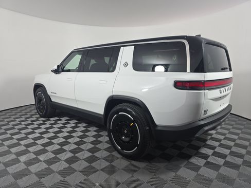 Used 2025 Rivian R1S Adventure AWD/4WD image 3