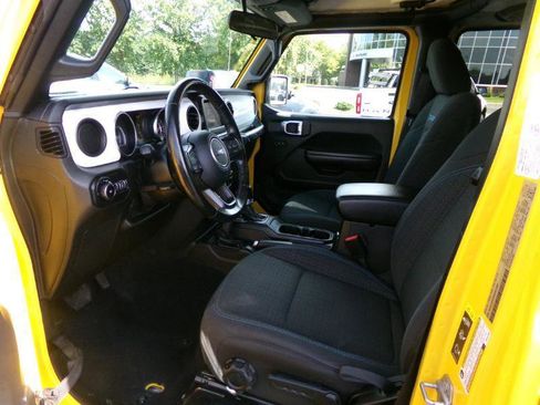 Used 2021 Jeep Wrangler Unlimited Sport AWD/4WD image 14