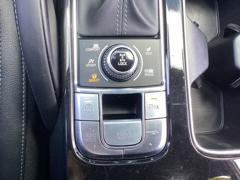 Used 2024 Kia Telluride EX X-Line AWD/4WD image 27