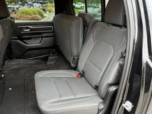 Used 2020 RAM 1500 Big Horn AWD/4WD image 9