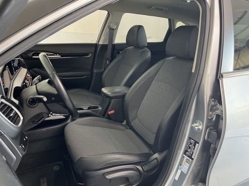 Used 2024 Kia Seltos S image 19
