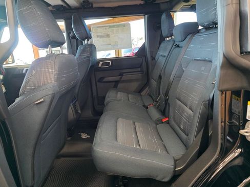 New 2025 Ford Bronco Heritage Edition image 9