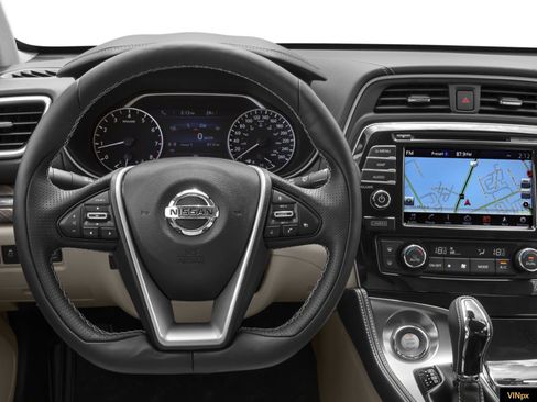 Used 2017 Nissan Maxima Platinum w/ Medallion Package image 7