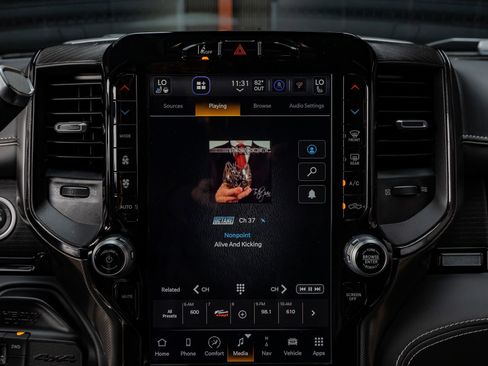 Used 2024 RAM 3500 Limited image 25