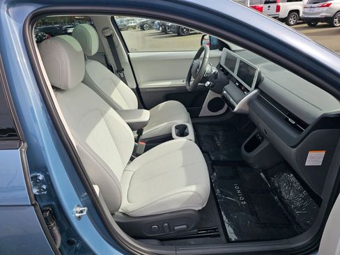 Used 2024 Hyundai Ioniq 5 Limited image 29