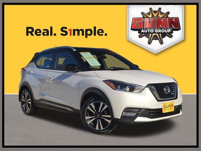 Used 2018 Nissan Kicks SR