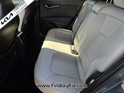 Certified 2025 Kia Niro EX Touring image 14
