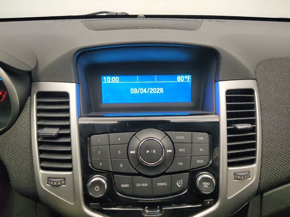 Used 2015 Chevrolet Cruze LT FWD image 25