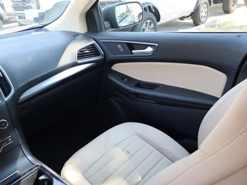 Used 2020 Ford Edge SE AWD/4WD image 23