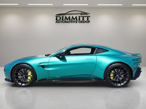 Used 2026 Aston Martin V8 Vantage Coupe RWD image 2