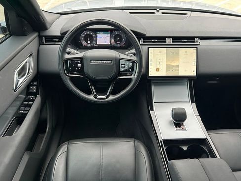 Used 2025 Land Rover Range Rover Velar S AWD/4WD image 16
