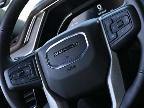 Used 2024 GMC Sierra 2500 Denali w/ Denali Reserve Package image 24