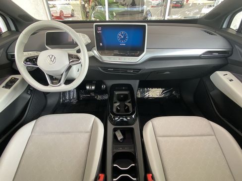 Certified 2021 Volkswagen ID.4 1st Edition RWD image 28