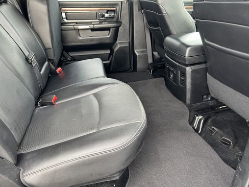 Used 2016 RAM 1500 Laramie image 21