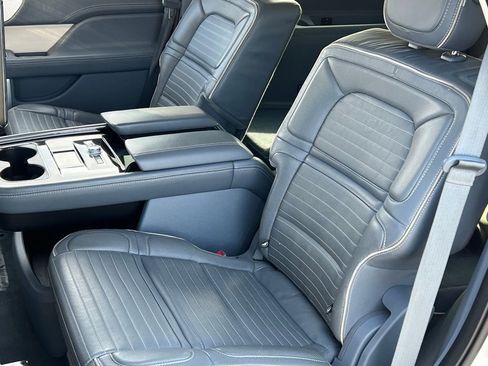 Used 2018 Lincoln Navigator Black Label w/ Cargo Package image 18