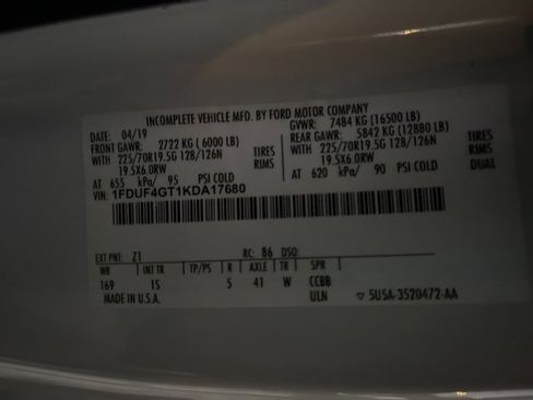 Used 2019 Ford F450 XL w/ Power Equipment Group image 21