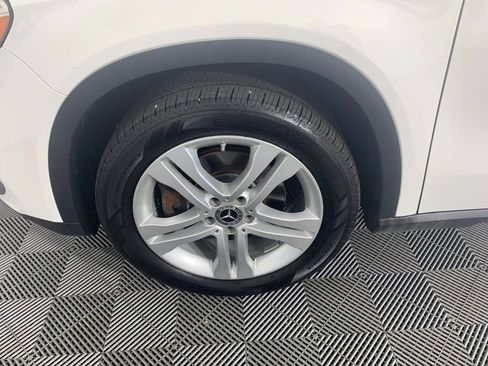 Used 2019 Mercedes-Benz GLA 250 4MATIC image 11