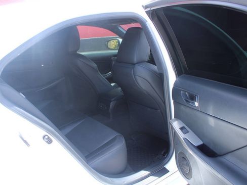 Used 2016 Lexus IS 200t w/ F Sport Package RWD image 16