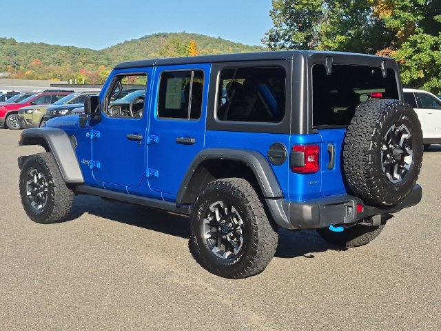 Used 2024 Jeep Wrangler Unlimited Rubicon 4xe w/ Capability Package AWD/4WD image 8