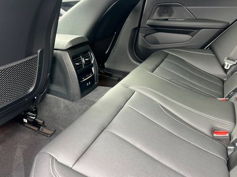 Used 2024 BMW i4 eDrive35 w/ Premium Package image 24