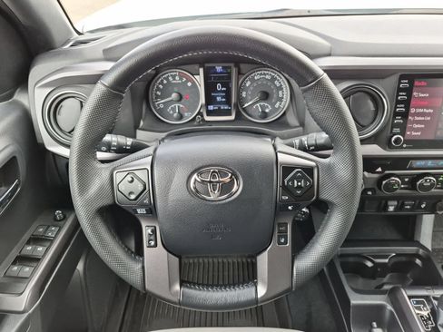 Used 2023 Toyota Tacoma TRD Off-Road AWD/4WD image 22