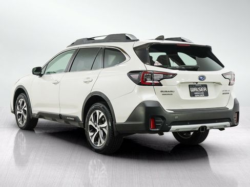 Used 2020 Subaru Outback Touring XT AWD/4WD image 3